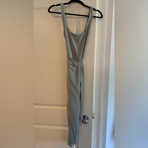 Wilfred medium wrap dress